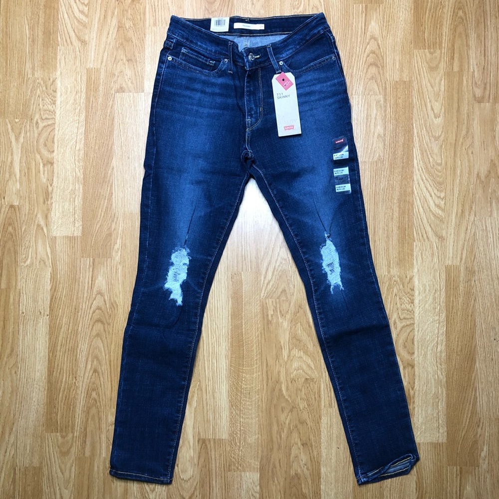 Levi's 711 Sculpt Skinny Dark Wash Jeans Hypersoft Women's Size 8 29x30 New